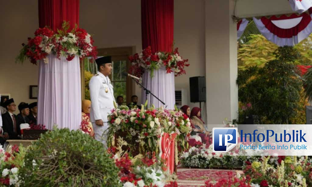 Wagub Sumbar Vasko Ruseimy Pimpin Upacara Penurunan Bendera di Istana Gubernur, Tekankan NKRI Harga Mati