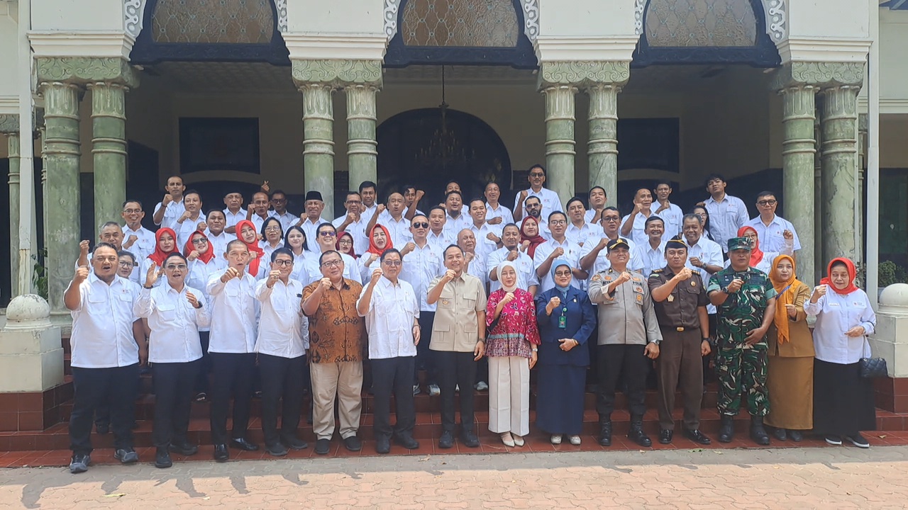 PMI Kecamatan se-Surakarta Resmi Dilantik, Wali Kota Respati Minta Fokus ke Program Preventif Bukan Cuma Tanggap Bencana