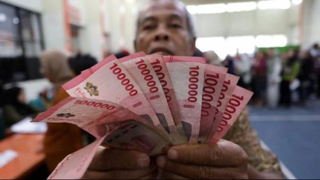 Bansos Tunai Rp5,4 Juta per Keluarga Masih Rencana, Uji Coba Baru 2027