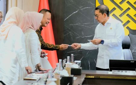 Fadli Zon Dorong Revitalisasi De Majestic Bandung, Peralatan Usia Seabad Dinilai Usang