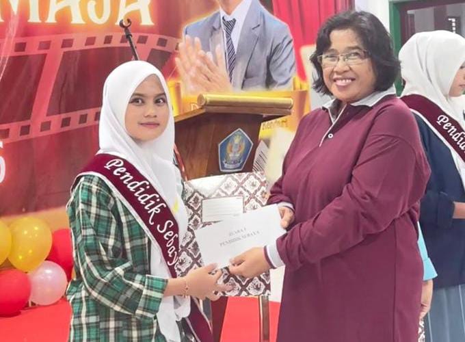4 Prestasi Diraih MTs Ummusabri Kendari di Gebyar PIK-R Sultra, Rifka Aura Juara 1 Penyuluhan Pendidik Sebaya
