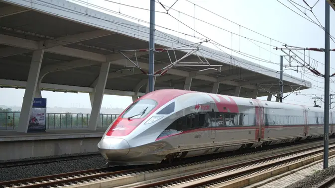 Menkeu: Dana Bayar Utang Whoosh Sudah Siap, Tak Perlu Cari Investor Baru