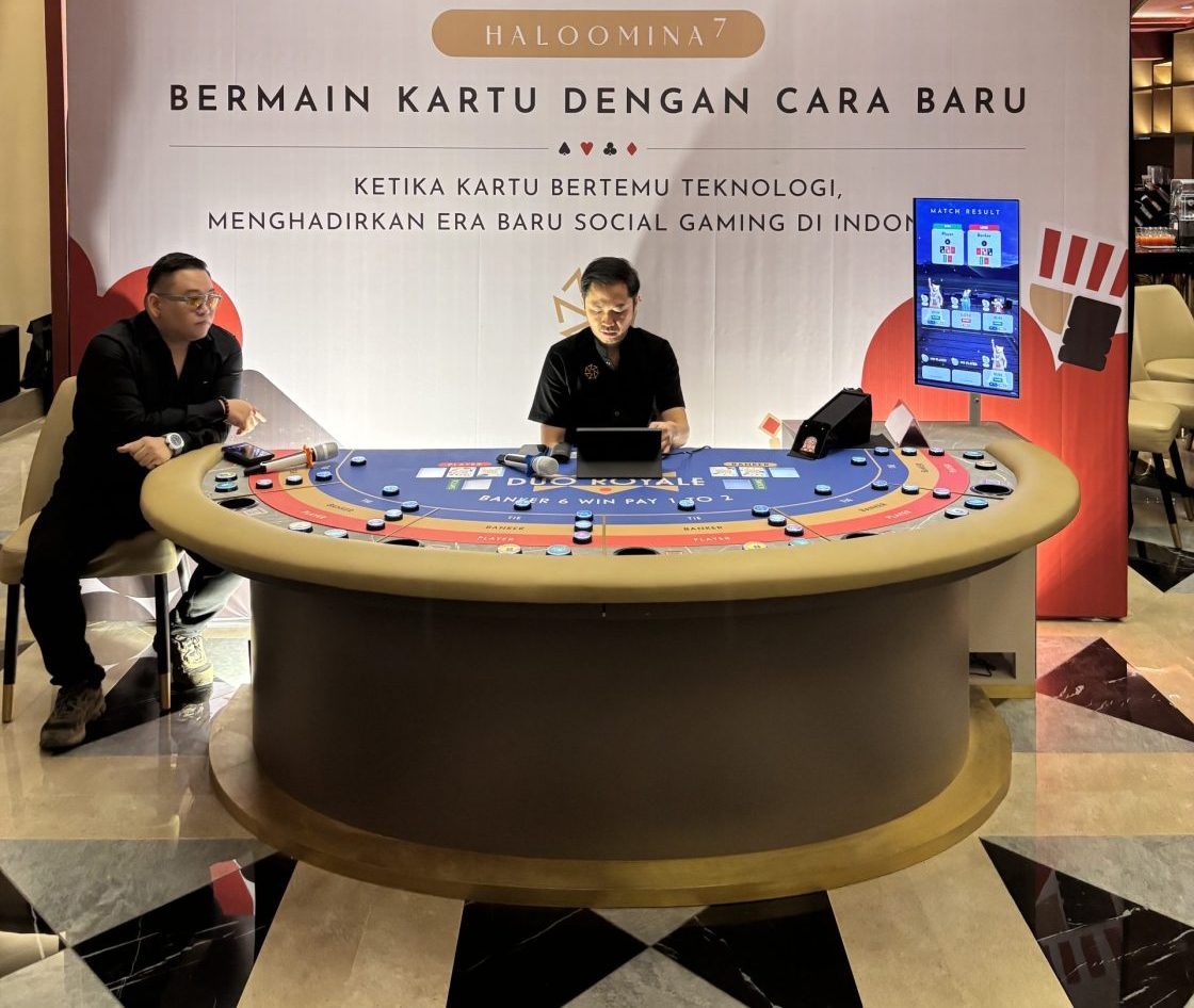 Haloomina7 Buka Social Lounge Premium, Permainan Kartu Dipadukan Teknologi Digital