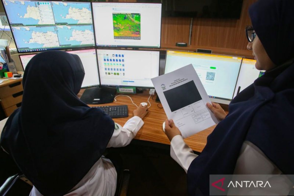 Wakil Ketua DPRD Kota Tangerang Usul Modifikasi Cuaca untuk Bersihkan Abu Vulkanik Gunung Anak Krakatau
