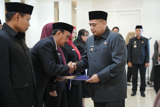 Wali Kota Makassar Appi Lantik Pejabat Fungsional, Kepala UPT TPA Tamangapa Ditekan Kelola Sampah Modern dan Ramah Lingkungan