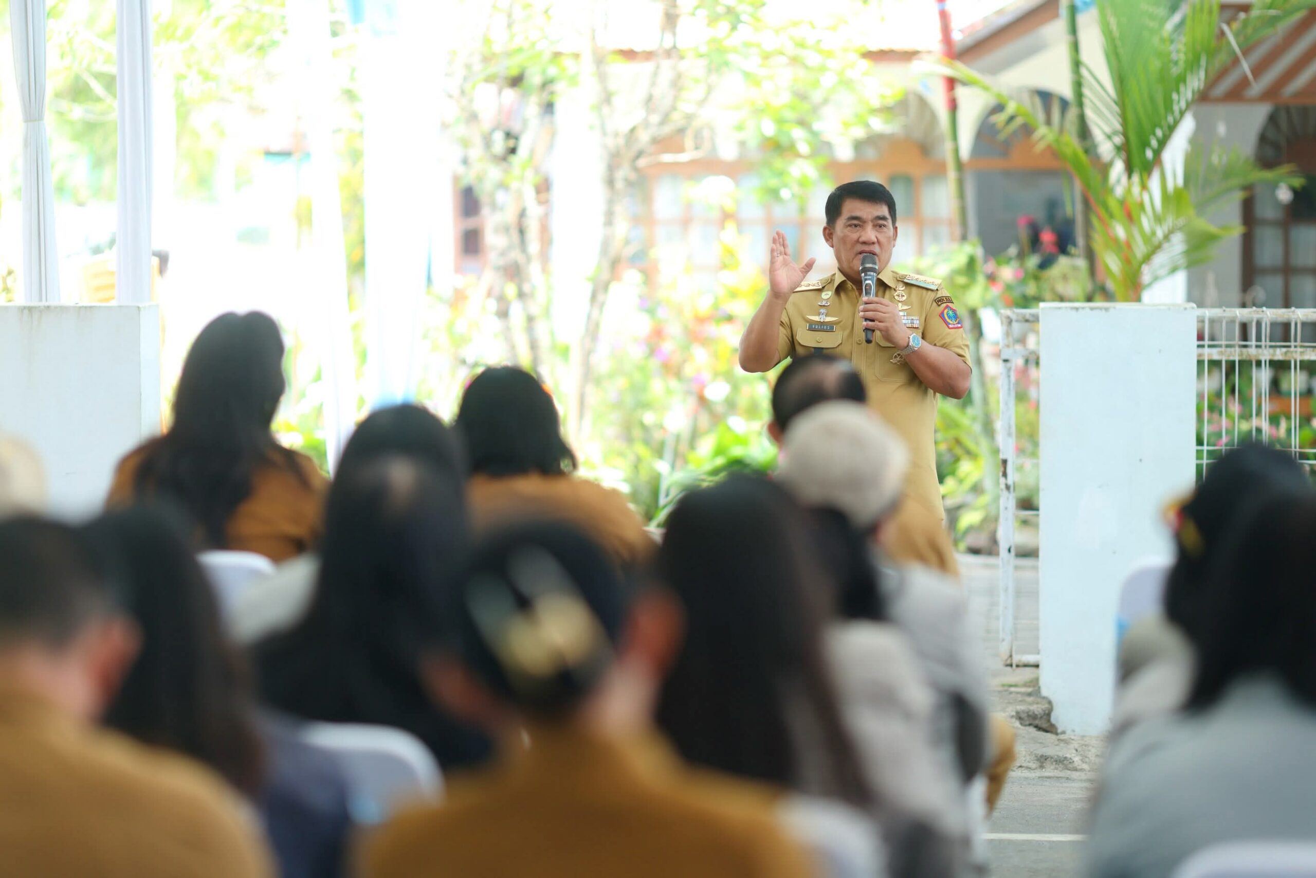 Kebakaran Gunung Awu Sangihe Berlangsung 4 Hari, Gubernur Sulut Instruksikan Water Bombing dan Tutup Jalur Pendakian