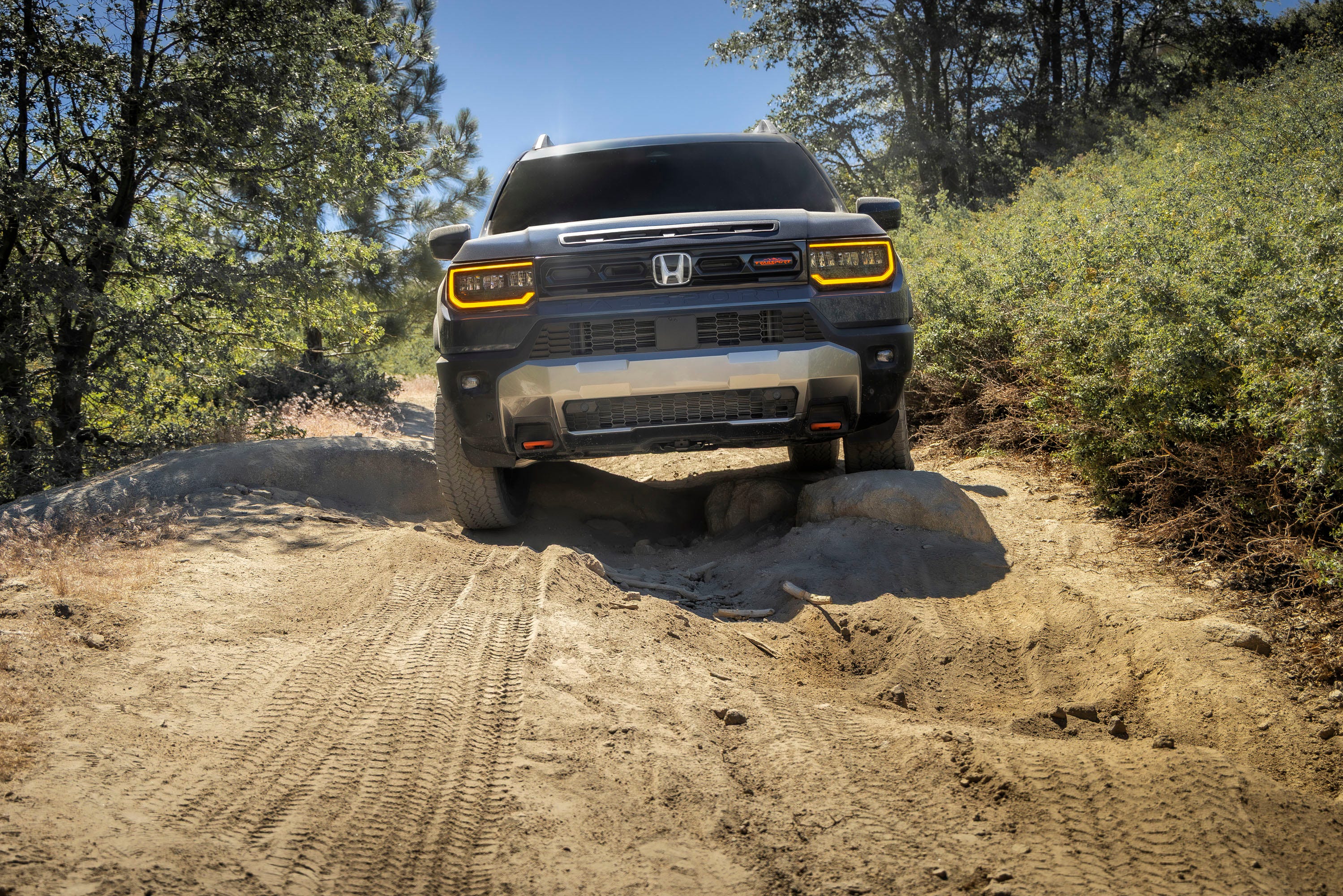 Review Foto Honda Passport TrailSport 2027: Tampang Lebih Garang dari Setiap Sudut