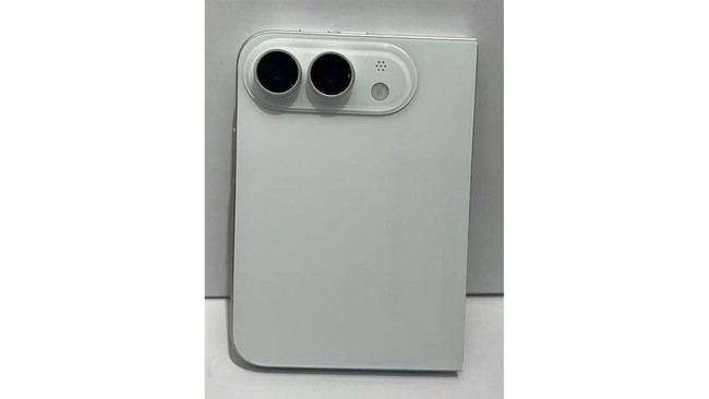 iPhone Duo Resmi Jadi Nama HP Lipat Apple, Harga Mulai Rp 29,8 Juta