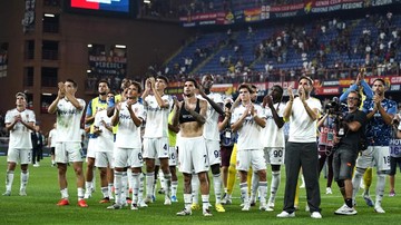 Como 1907 Beri Kursi Liga Champions ke Suporter Lansia, Media Eropa Beri Pujian