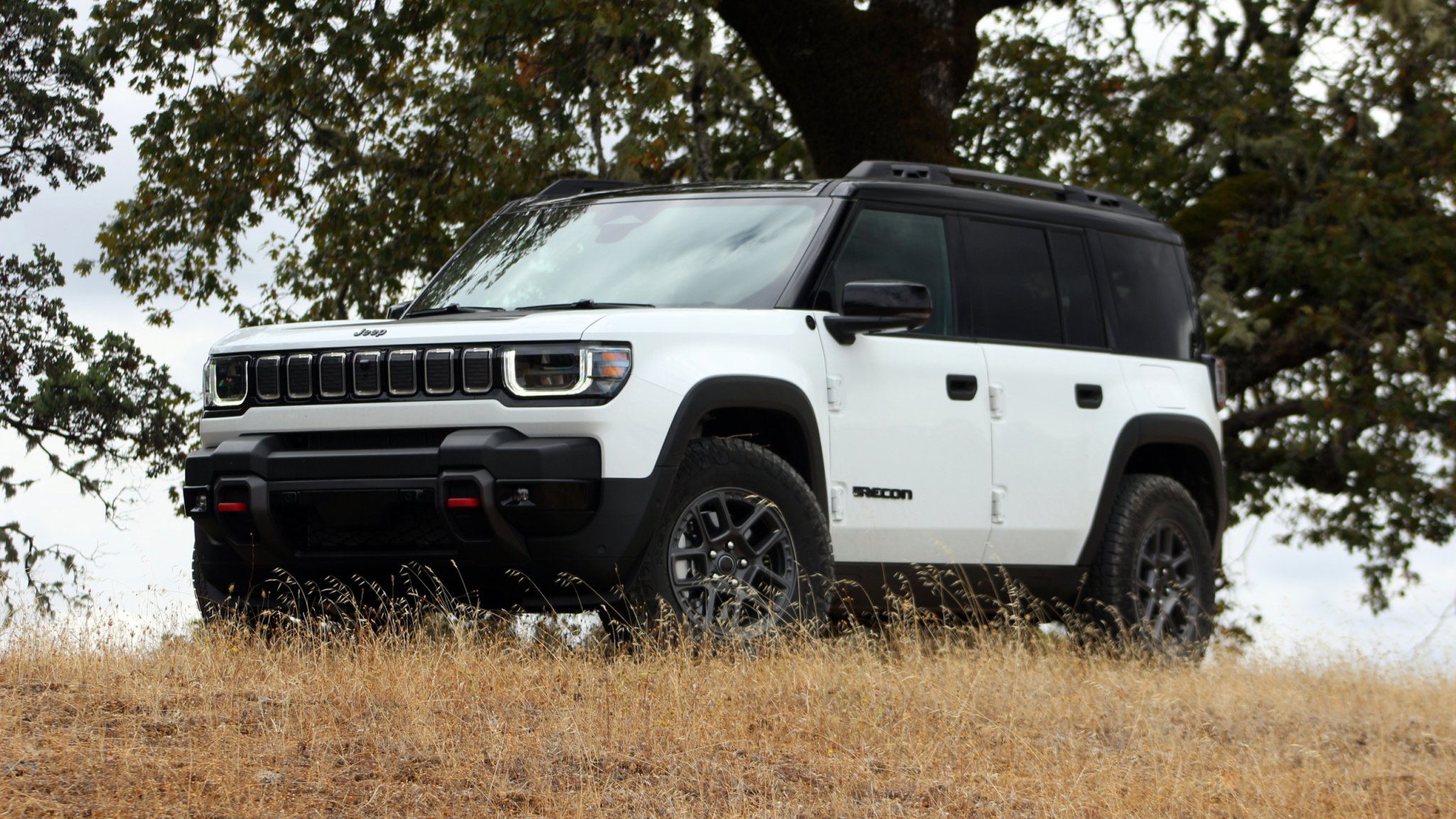 Jeep Recon 2026 First Drive: SUV Listrik Trail Rated 670 HP Gagal di Jalan Raya
