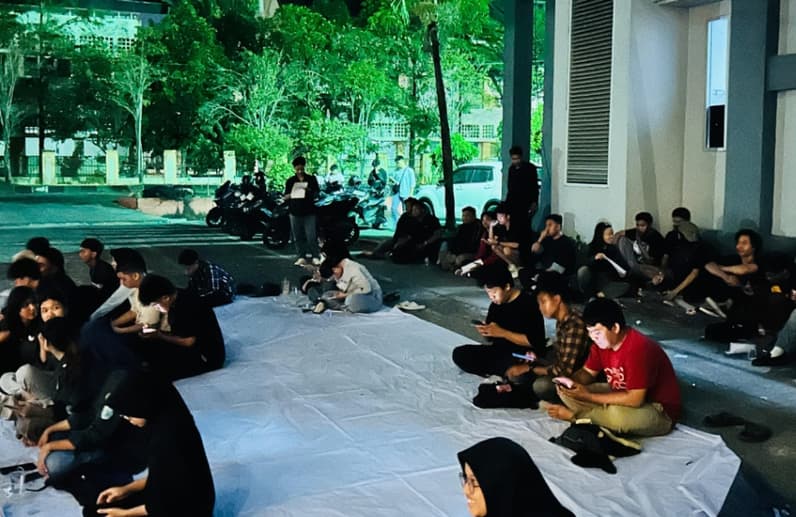 Film “Makin Ditekan, Makin Melawan” Putar Perdana di Fakultas Hukum Unmul Samarinda, Soroti 6.719 Penangkapan Aktivis