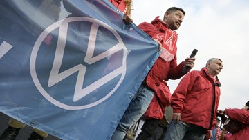 VW PHK 100 Ribu Pekerja hingga 2030 dan Empat Pabrik di Jerman Terancam Tutup