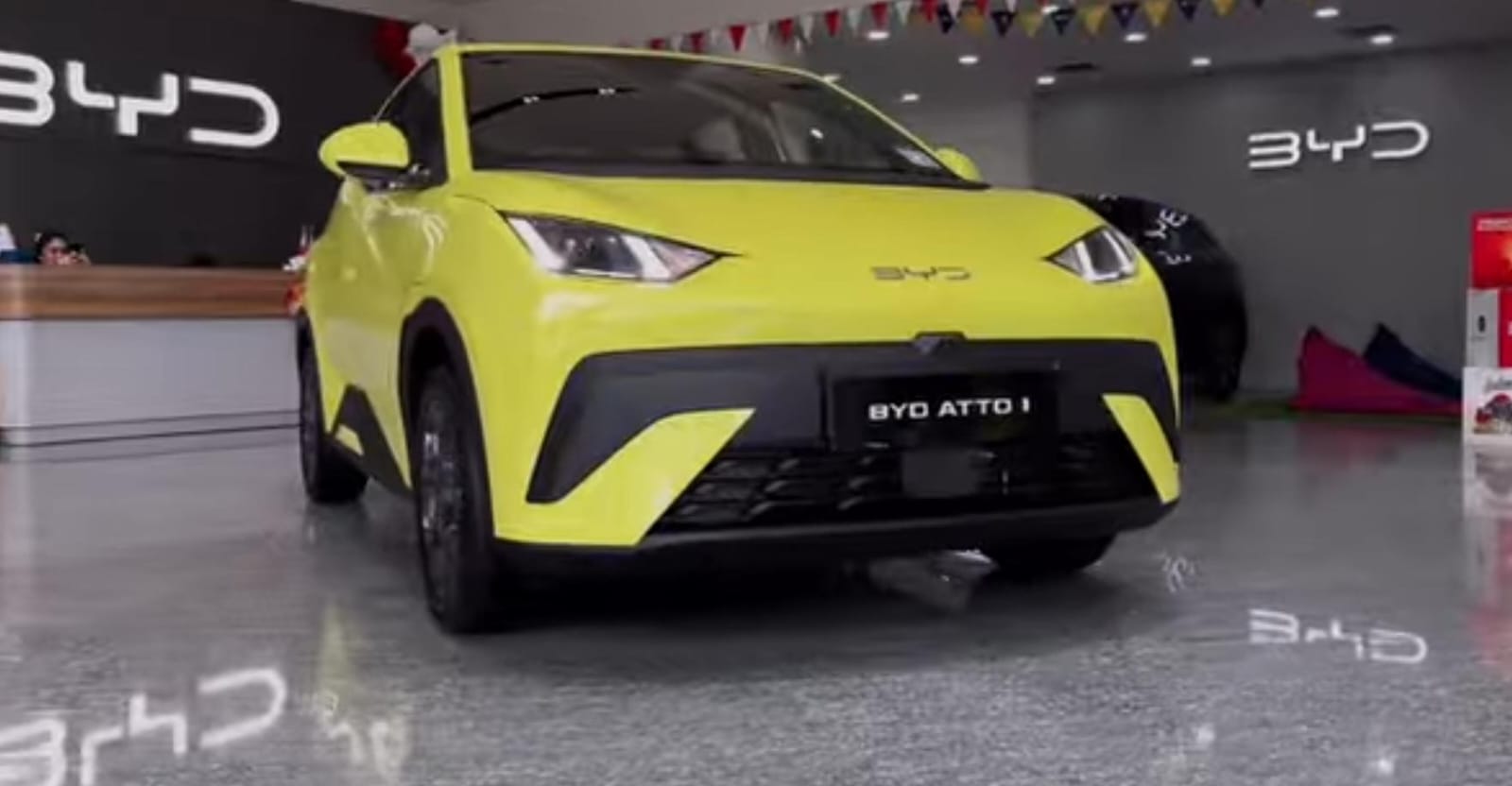 BYD Atto 1 CKD Subang Sudah Ready Stock di Lampung, Harga OTR Mulai Rp 209 Juta