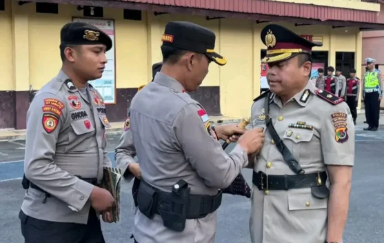 Polres Ngada Lantik Wakapolres dan KabagRen Baru, Dua Pejabat Lama Dapat Penugasan ke TTS dan Ende
