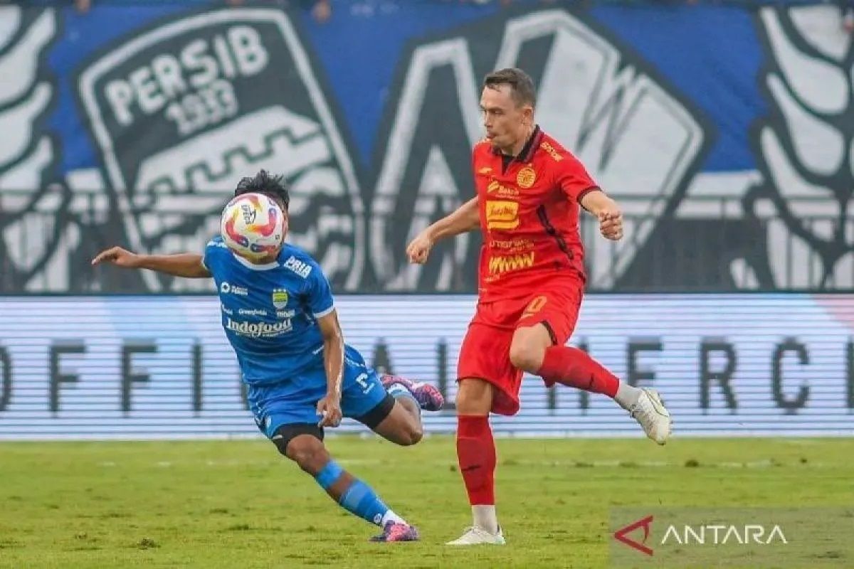 Sekjen PSSI Ajak Suporter Persija dan Persib Jaga Perdamaian di Laga GBK