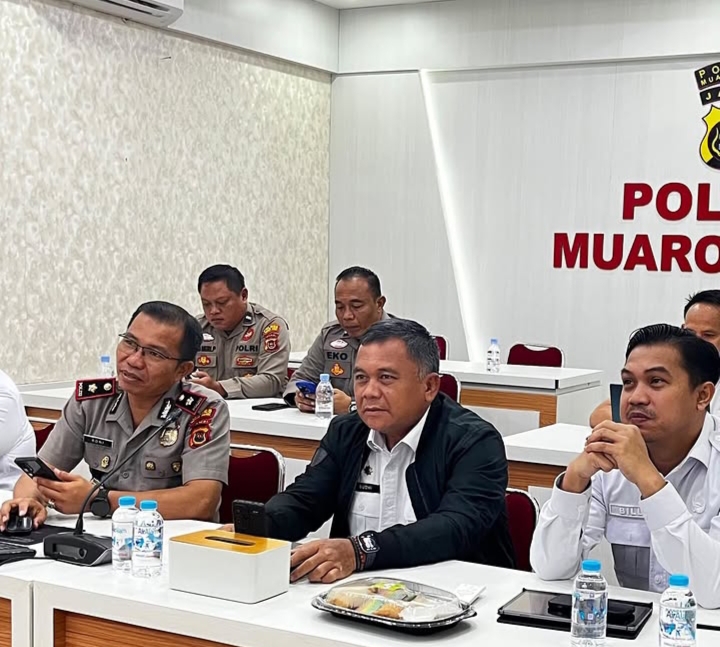 Polres Muaro Jambi Ikut Sosialisasi Assessment Center Polri, Sekda hingga BKPSDM Hadir di Vicon