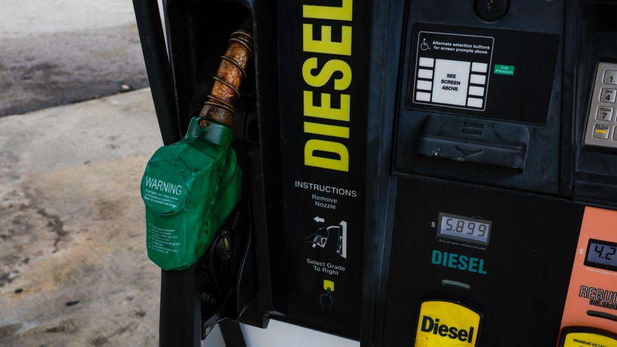 Indonesia Masih Impor Solar CN 51, Krisis Diesel Dunia Bisa Menjalar ke Sektor Logistik