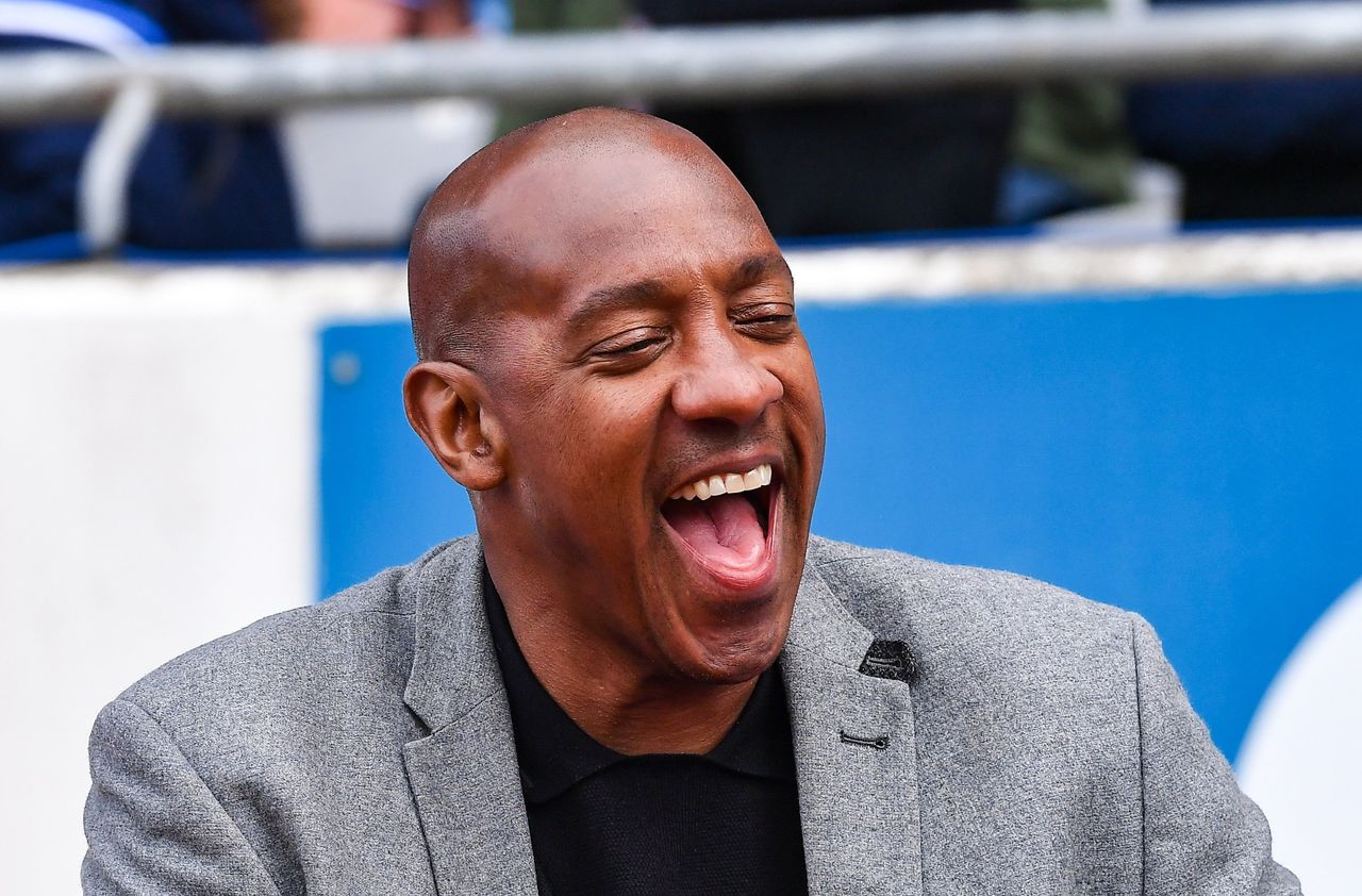 Dion Dublin Blak-blakan soal Jason Statham: Kami Serumah di Great Yarmouth
