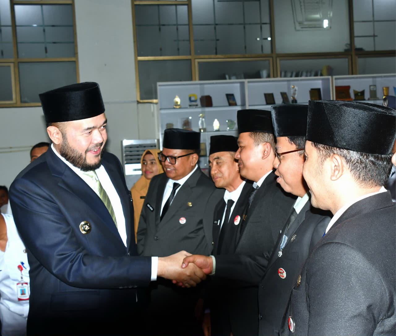 Wali Kota Padang Fadly Amran Lantik 234 Pejabat, Minta ASN Keluar dari Zona Nyaman