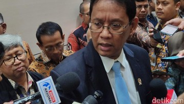 Rekening Bank untuk 200 Juta Warga, Menkeu Buka Peluang APBN Biayai Saldo Awal