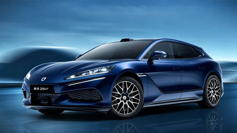 Denza Z9 GT Varian Baru Meluncur, Harga Turun Rp 104 Juta
