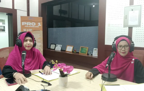 Peran Ayah dalam Pengasuhan Anak: Hadir Batin, Bukan Hanya Materi