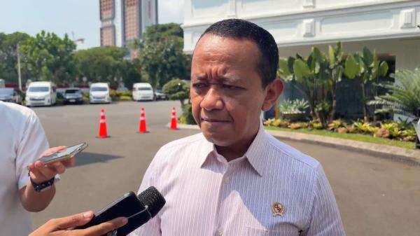 Bahlil Pastikan Harga Pertalite Tetap Rp 10.000 Meski Minyak Dunia Tembus USD 108