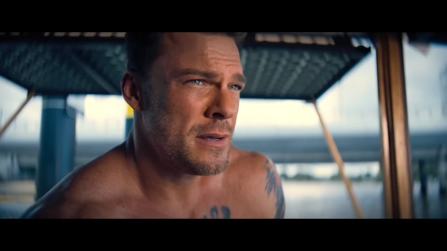 Review Runner 2026: Alan Ritchson Tampil Beda di Film Action Angel Studios