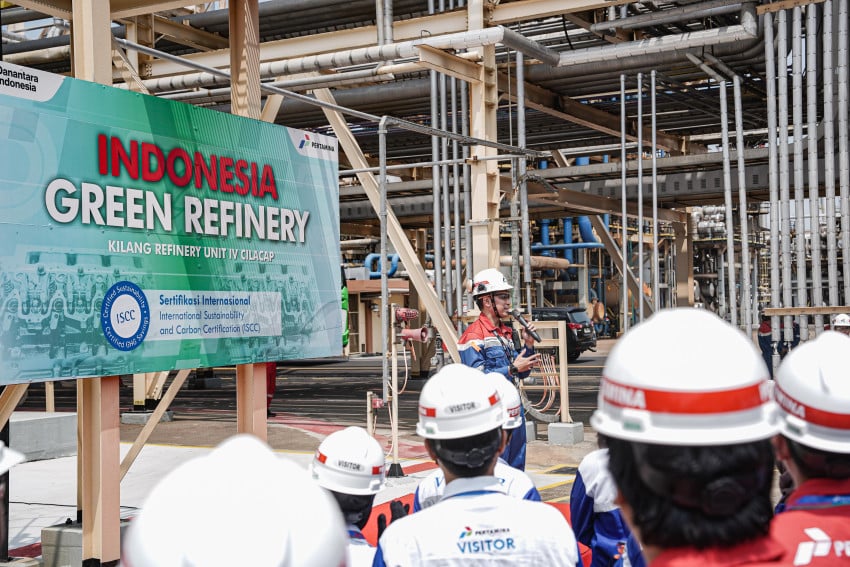 Pertamina Patra Niaga Olah Minyak Jelantah Jadi SAF di Kilang Cilacap