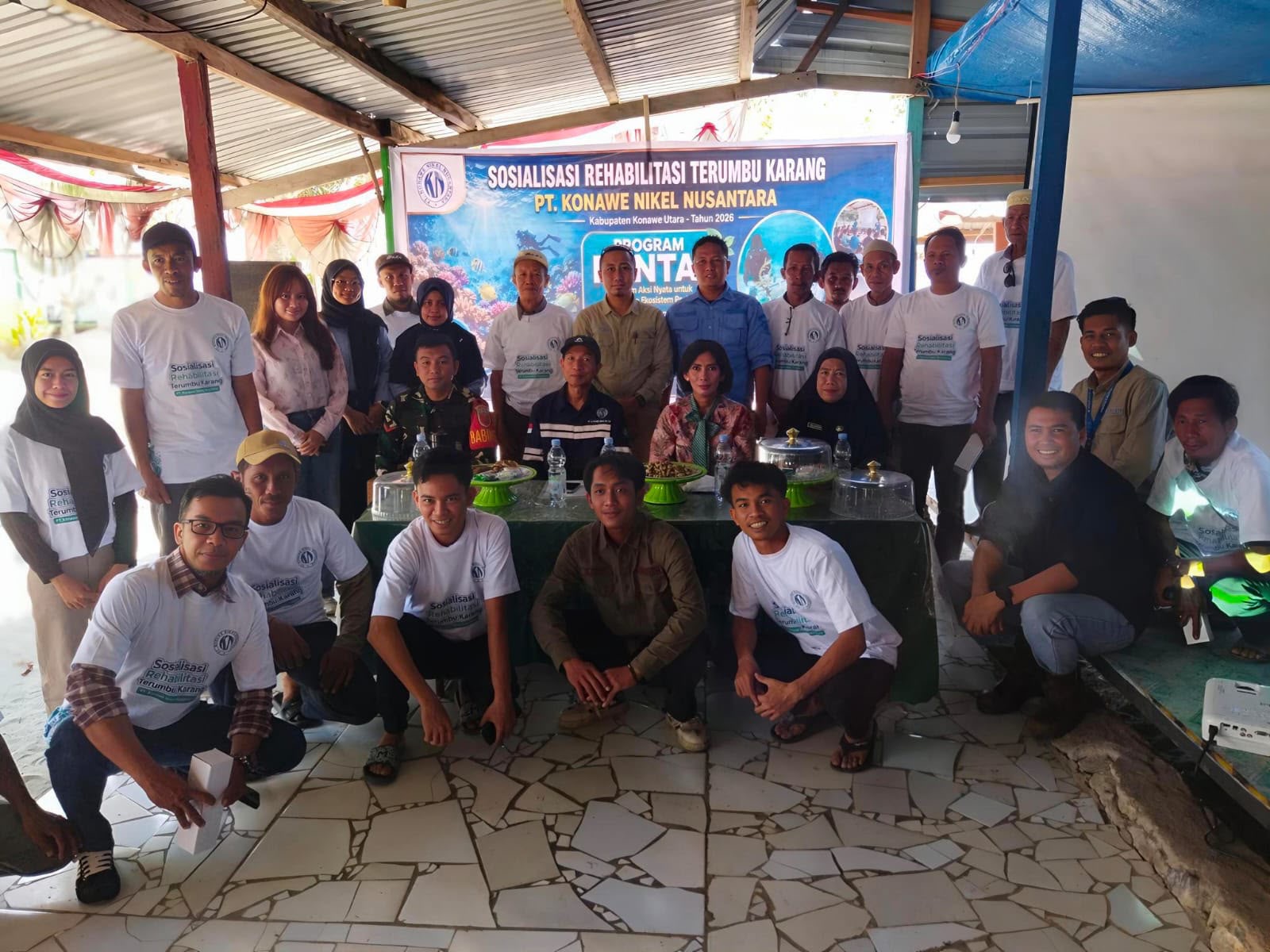PT Konawe Nikel Nusantara Sosialisasikan Rehabilitasi Terumbu Karang di Desa Laimeo Konawe Utara