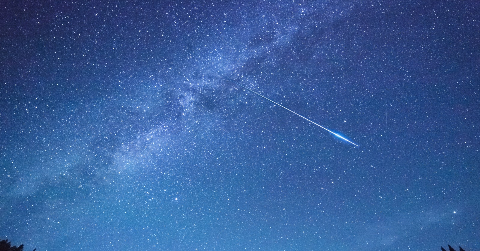 Warga Gorontalo Kaget Kilatan Cahaya dan Dentuman di Langit Malam, Ini Proses Meteor Terjadi