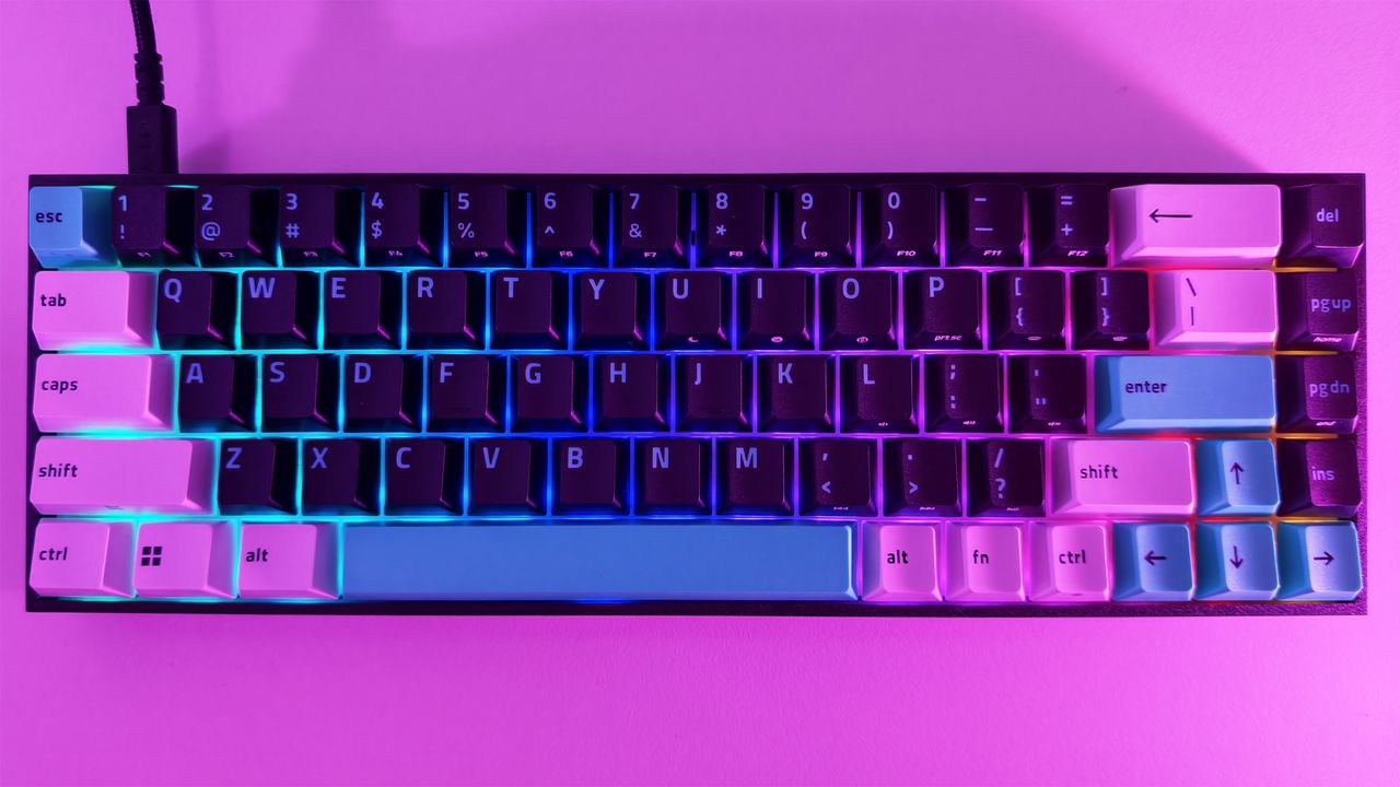 Razer Reclusa X Mini 65% Review: Keyboard Gaming Hot-Swap Rp 825 Ribu