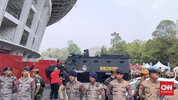 Persib Tiba di GBK Naik Rantis, Disoraki Jakmania Jelang Duel Lawan Persija