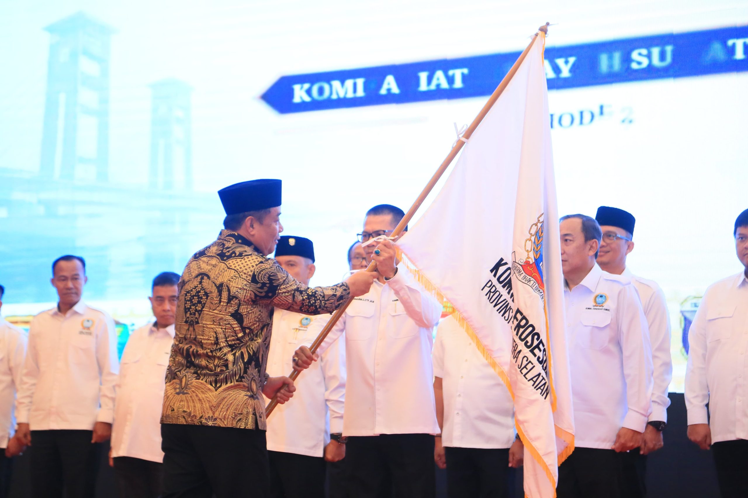 Gubernur Sumsel Herman Deru Dorong Pemerataan Layanan Kesehatan hingga Daerah di Simposium ISICM 2026 Palembang
