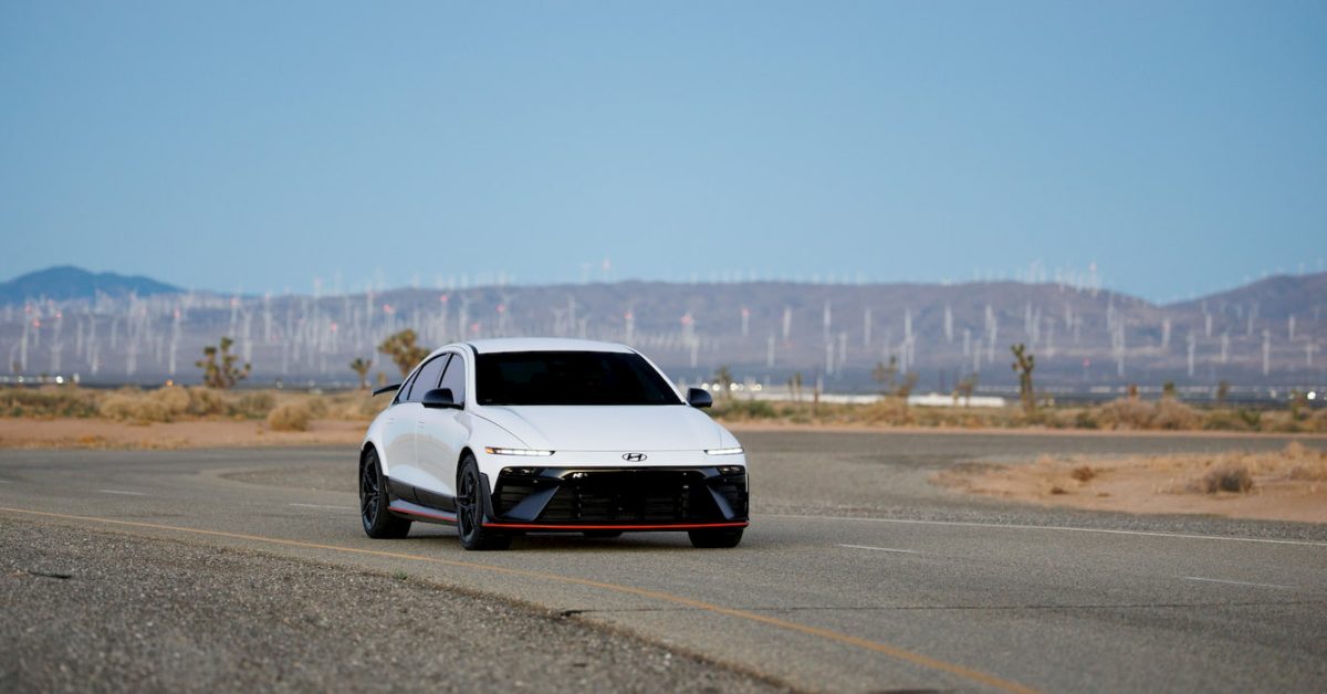 Hyundai IONIQ 6 N Tertangkap Kamera Tanpa Kamuflase, Siap Meluncur di AS Akhir 2026