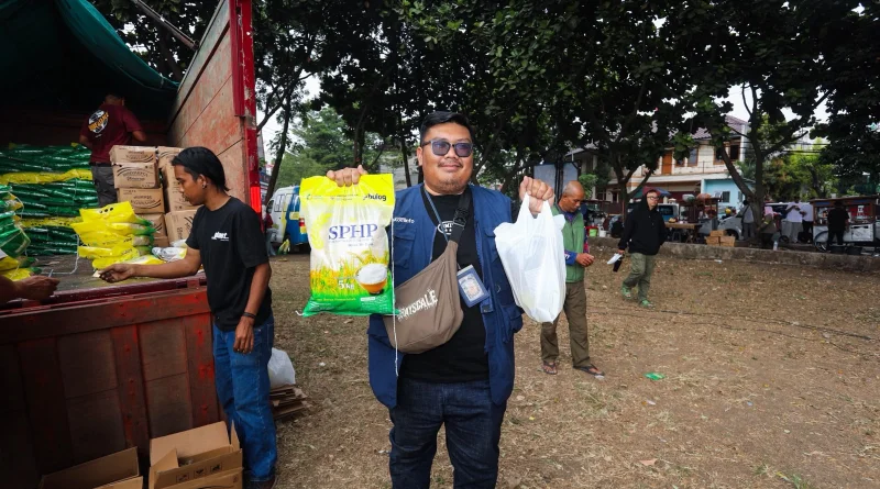 Pemkot Bandung Gelar Bazmut Dua Pekan di Coblong, Warga Beli Sembako 20 Persen Lebih Murah