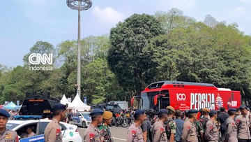 Persib Dicemooh Jakmania di SUGBK, Persija Disambut Meriah Jelang Laga
