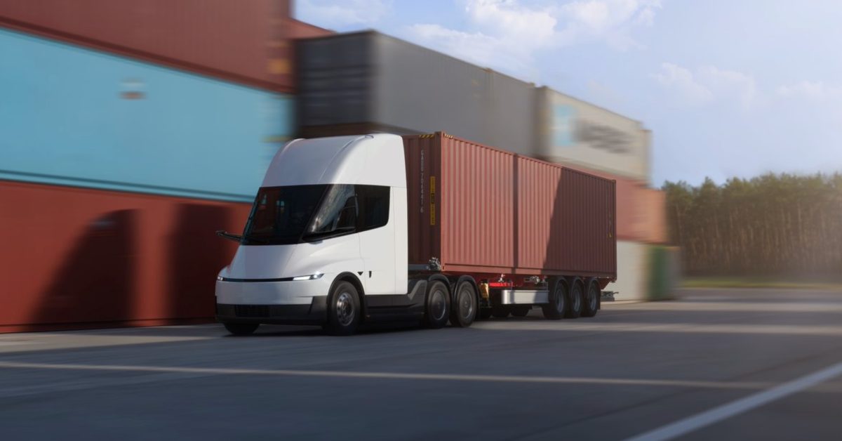 Tesla Semi Versi Eropa Resmi Diumumkan: Jangkauan 550 Km, Charging 800 kW