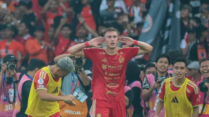 Persija Kalahkan Persib 2-1, Ivan Mamut Cetak Gol Injury Time di SUGBK