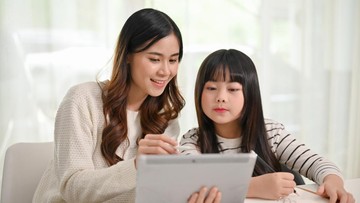 Anak Sering Pakai Chatbot AI? Panduan Orang Tua Awasi Penggunaannya