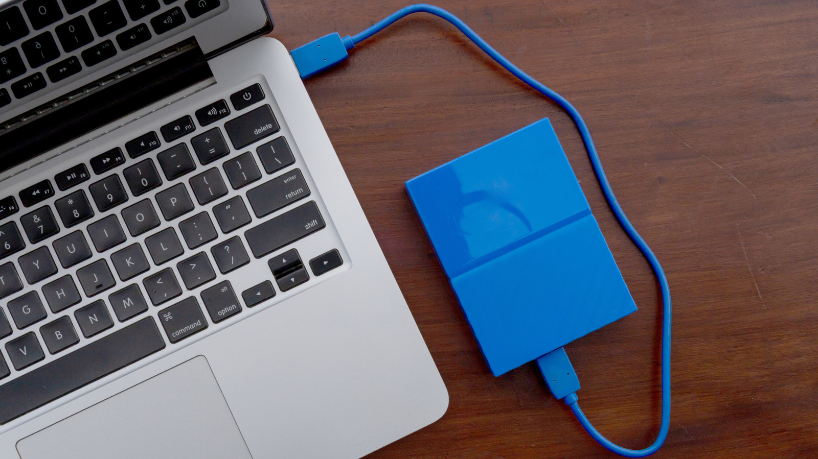 External HDD vs SSD: Mana yang Cocok untuk Kebutuhan Penyimpanan Anda