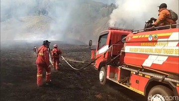 Kebakaran Meluas, Wisata Gunung Bromo Ditutup Total Mulai 12 September 2026