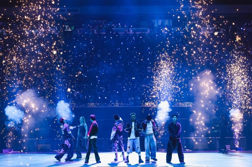 BTS Cetak Rekor Pendapatan Konser Rp871 Miliar di Allegiant Stadium