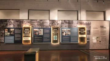 Museum Mandiri Kota Tua Jakarta, Jejak De Factorij dan Kaca Patri Empat Musim