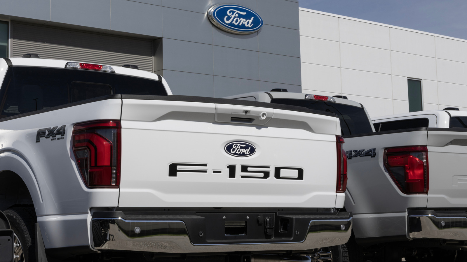 8 Tahun Ford F-150 Paling Bermasalah, dari Recall Rem hingga Kebakaran