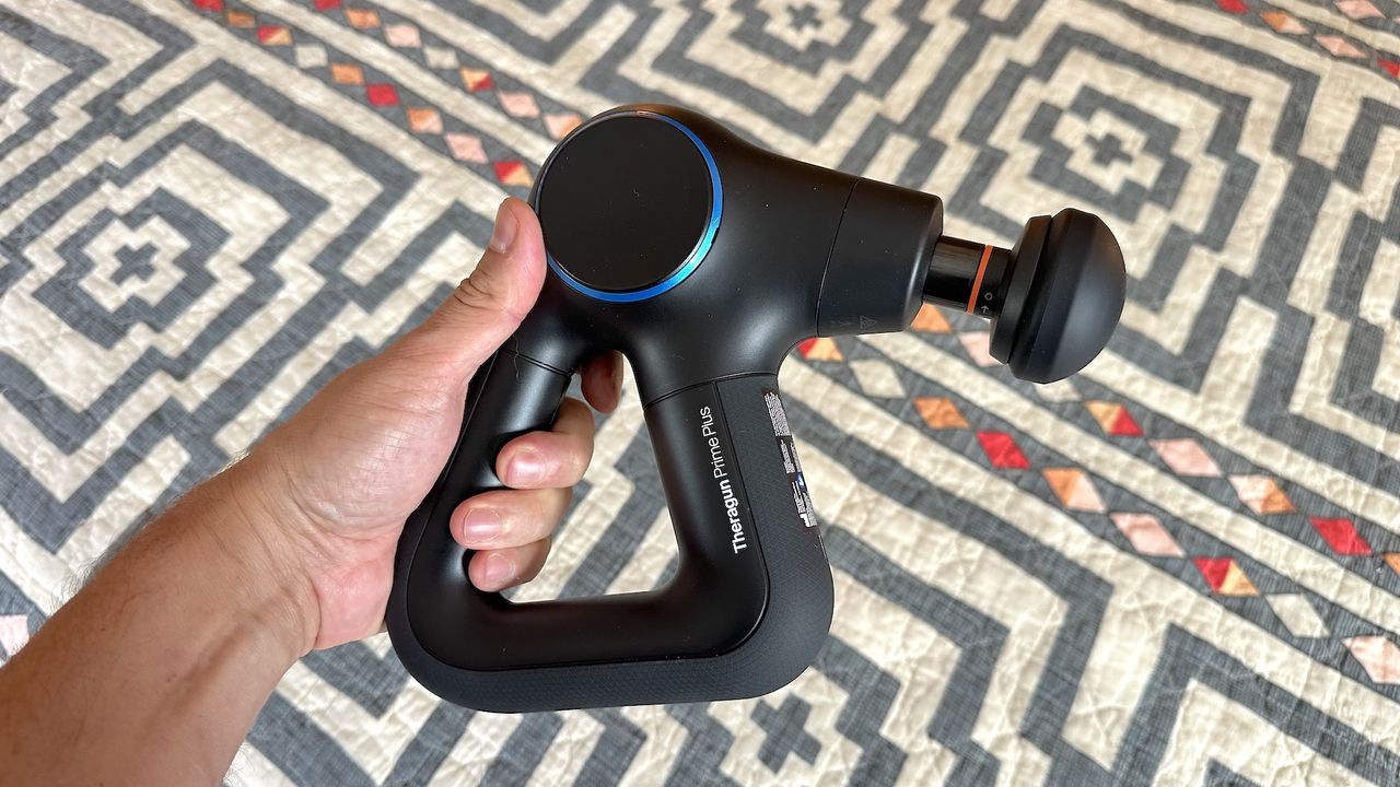Theragun Prime Plus Bantu Redakan Nyeri Punggung, Harga Mulai Rp 4,1 Juta