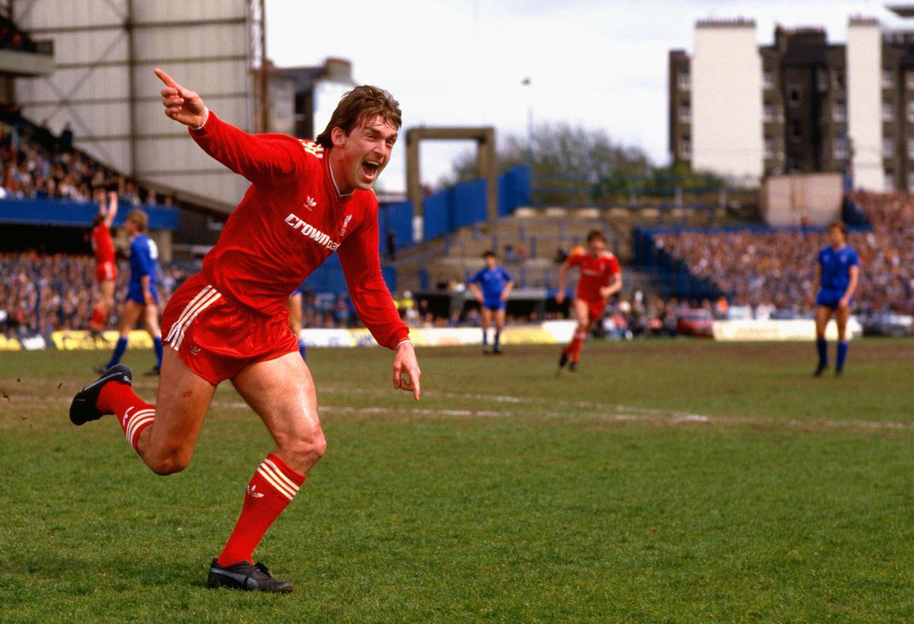 Kenny Dalglish Rayakan 50 Tahun di Liverpool, Ungkap Ambisi Piala Eropa dan Tragedi Hillsborough