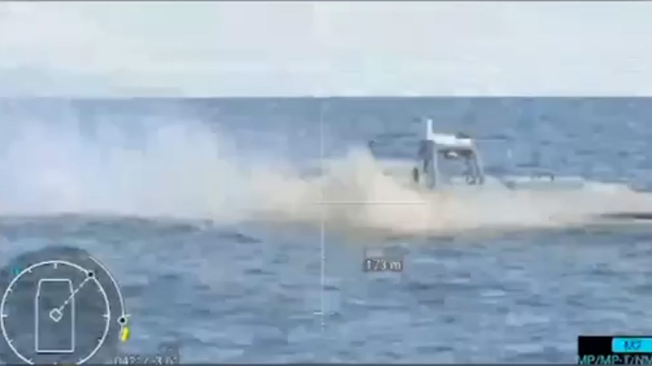 Drone Laut Sargan 3000 Ukraina Hancurkan Kapal Nirawak Rusia di Laut Hitam