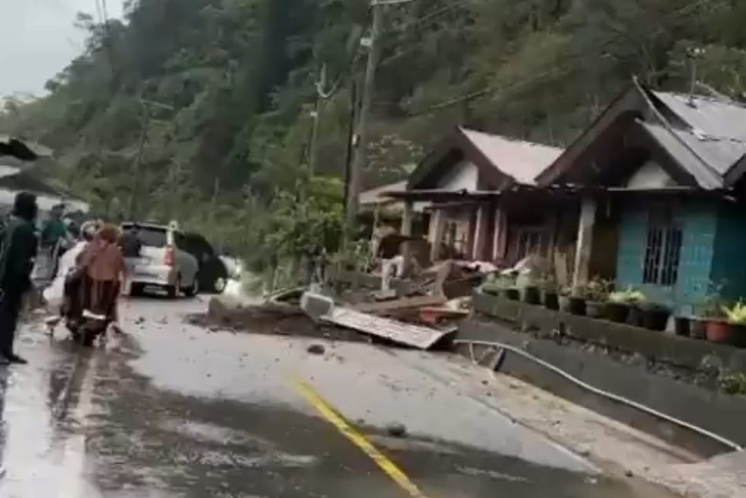 Longsor Aceh Tengah Tewaskan Seorang Warga, 13 Luka-Luka dan Akses Jalan Tertutup Material