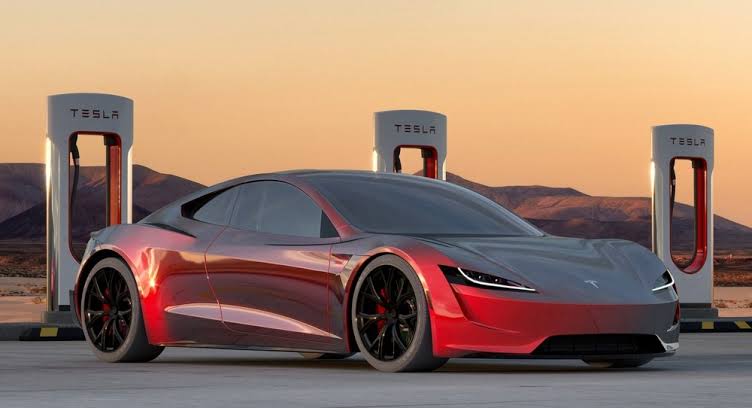 Tesla Roadster Baru Meluncur 1 Oktober, Bakal Demo Melayang?